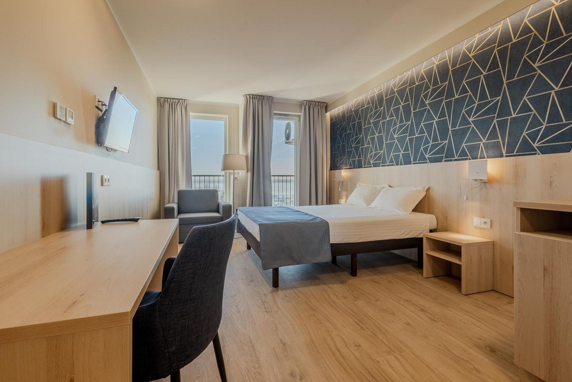 Blue Marine Mielno Aparthotel เมียลโน ภายนอก รูปภาพ