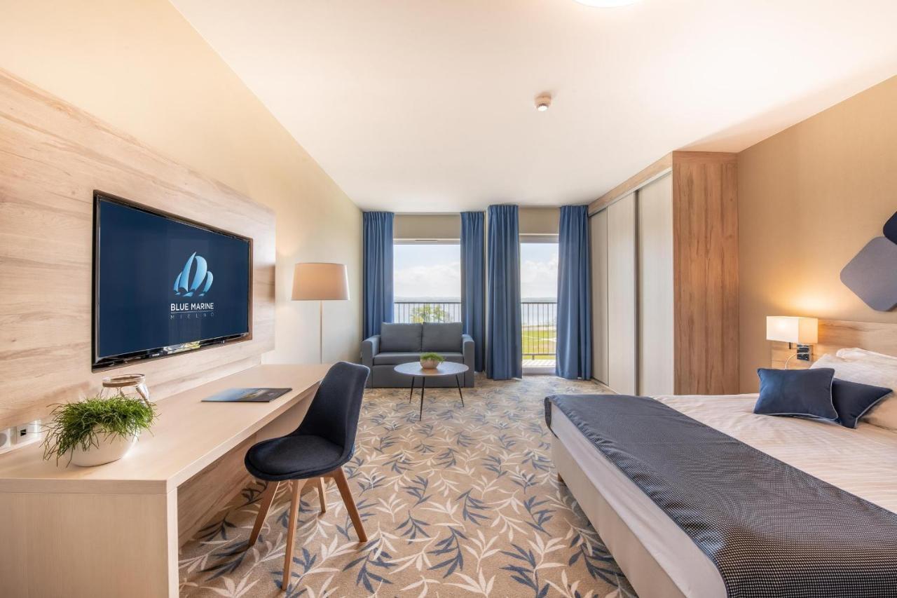 Blue Marine Mielno Aparthotel เมียลโน ภายนอก รูปภาพ